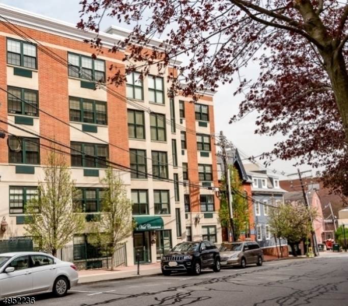 7 Prospect St - Photo 1