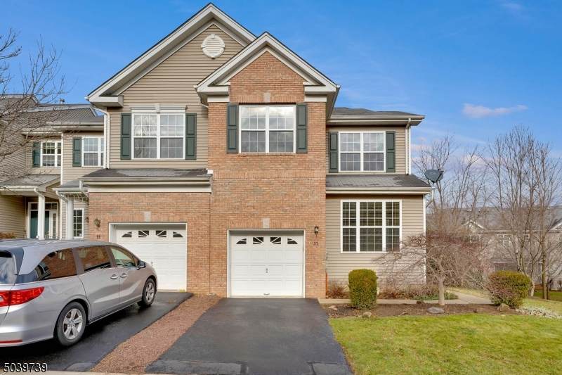 37 Kennedy Ct - Photo 1