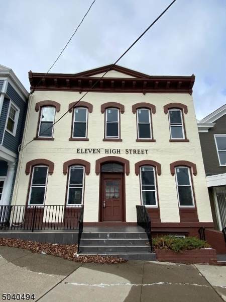 11 High St - Photo 1