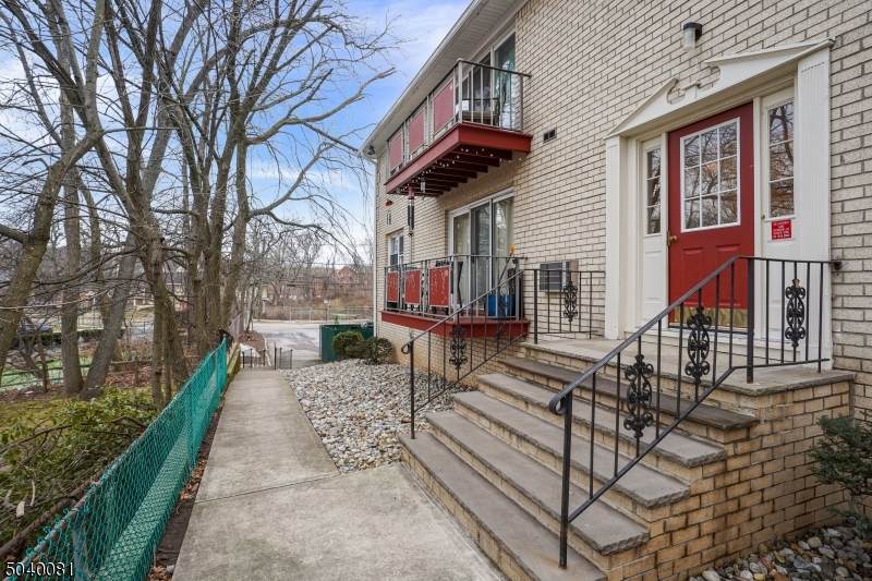 378 Hoover Ave - Photo 1