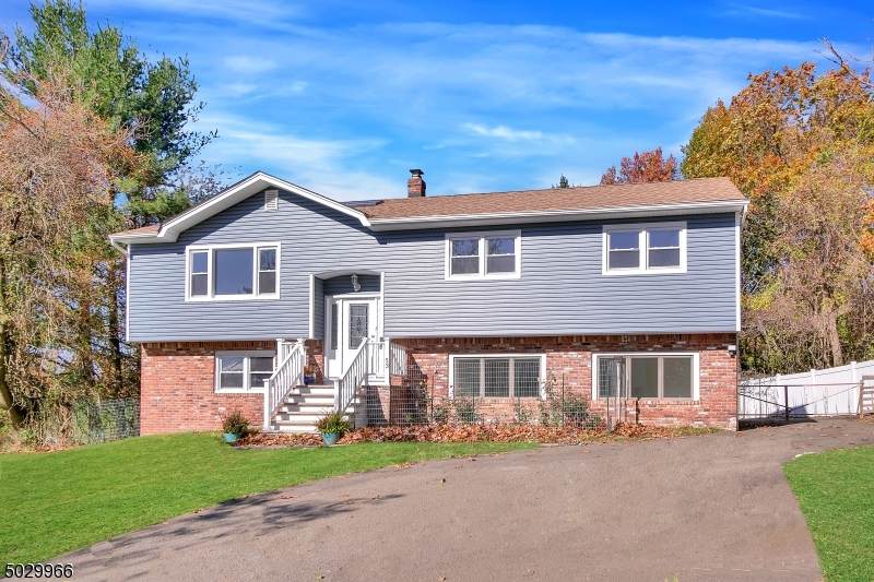 53 Towsen Rd - Photo 1