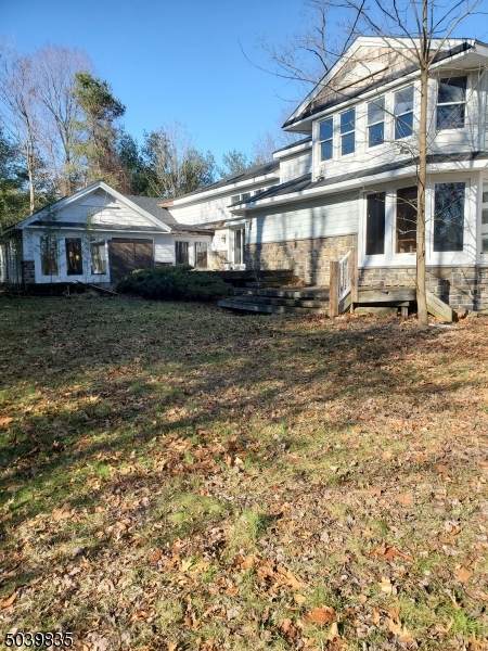 92 Pleasant Ave - Photo 1