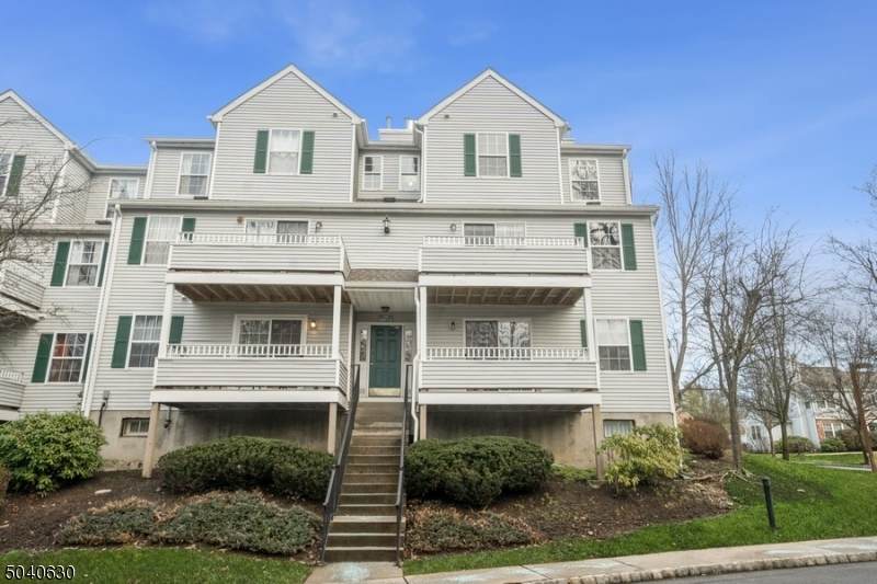 2910 Appleton Way - Photo 1