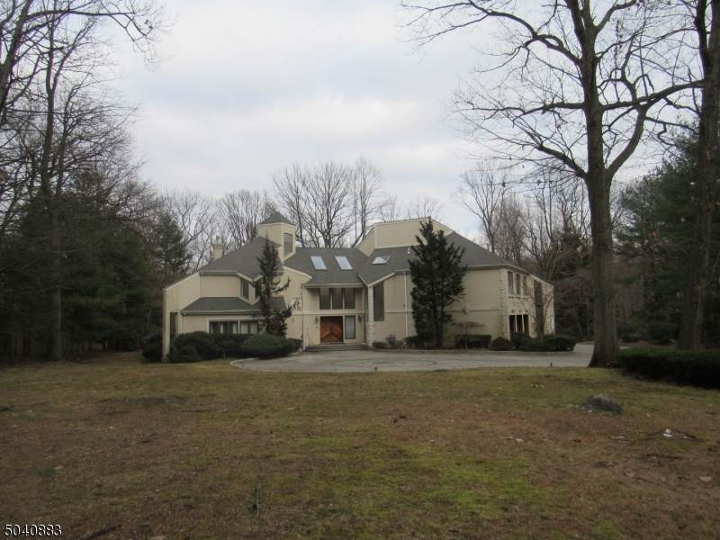 35 Tamarack Rd - Photo 1