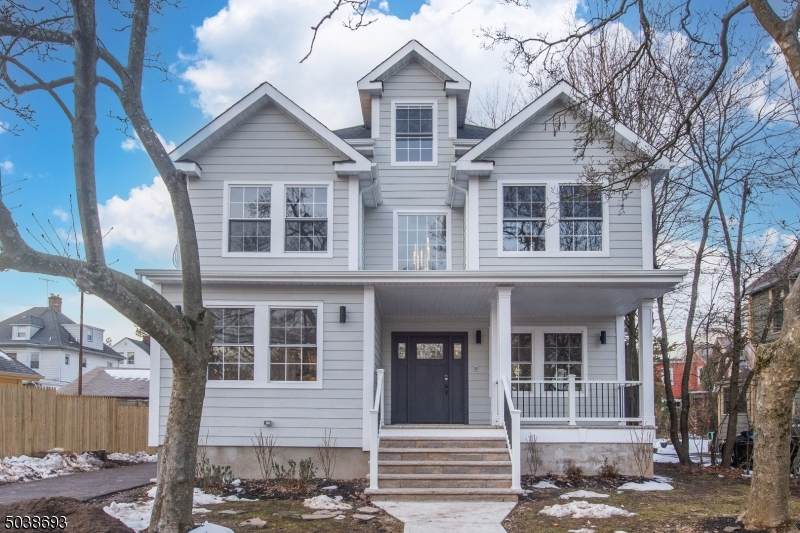 10 Central Ave - Photo 1