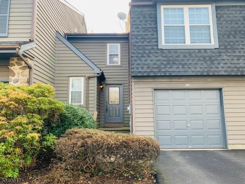 18 Evert Ct - Photo 1