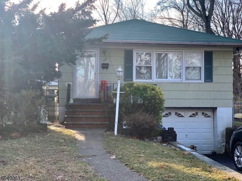 142 Bessida St - Photo 1