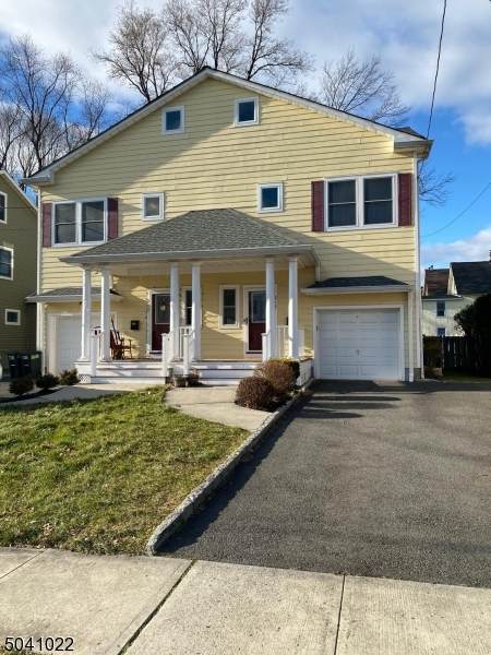 217 Livingston St - Photo 1