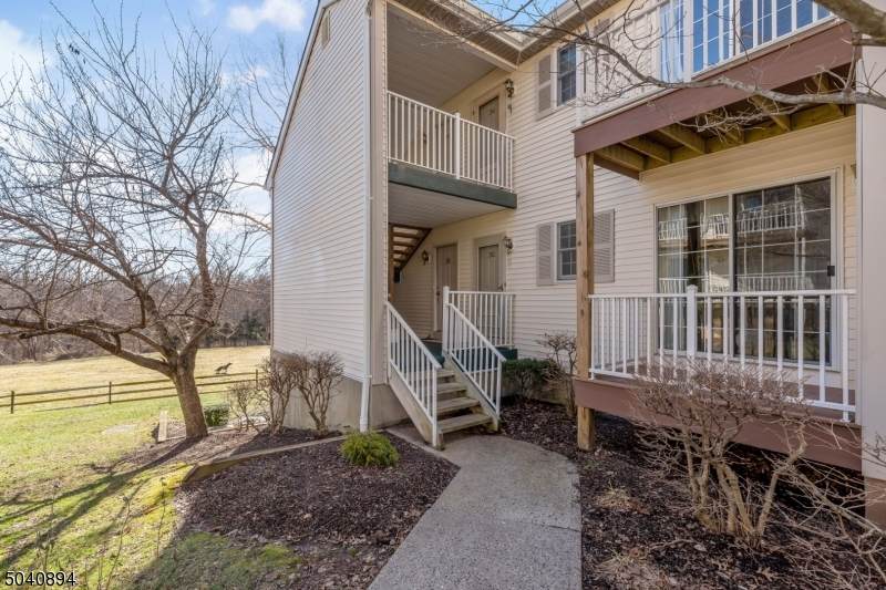 280 Potomac Dr - Photo 1