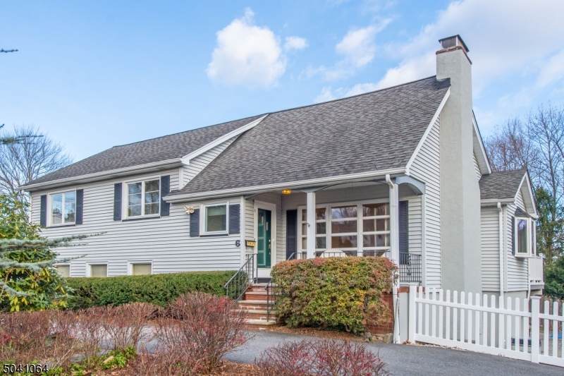 6 Woodland Ave - Photo 1