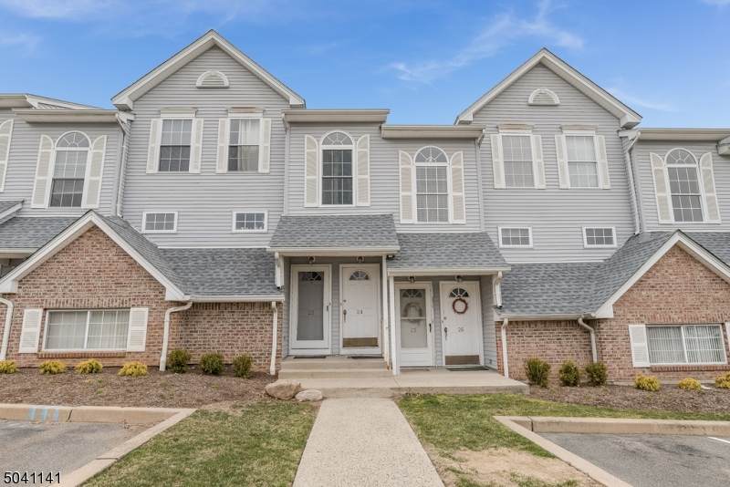 24 Victory Ct - Photo 1