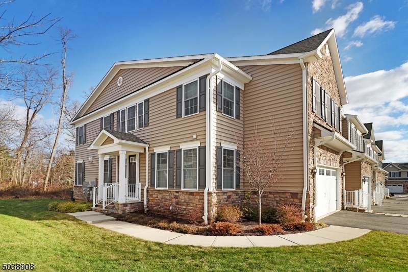 31 Fillmore Dr - Photo 1