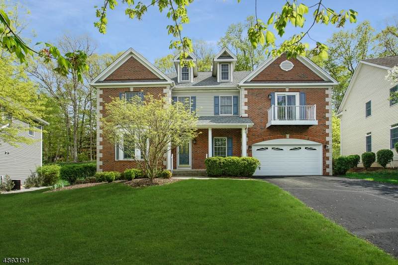 16 Hamilton Rd - Photo 1