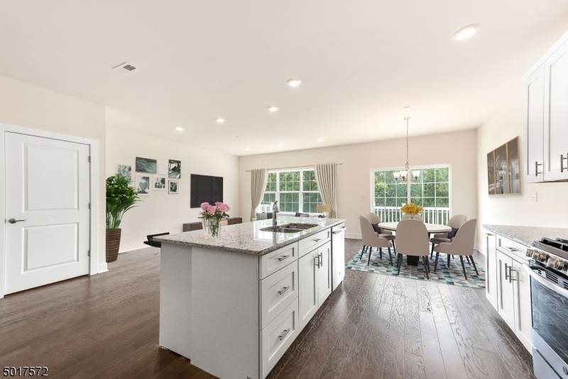 903 Churchill Circle - Photo 1