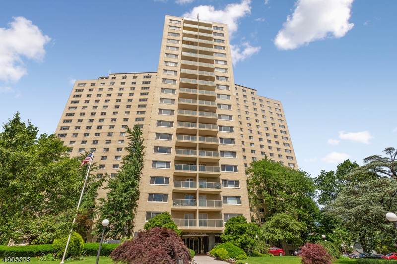 377 S Harrison St 15Ll - Photo 1