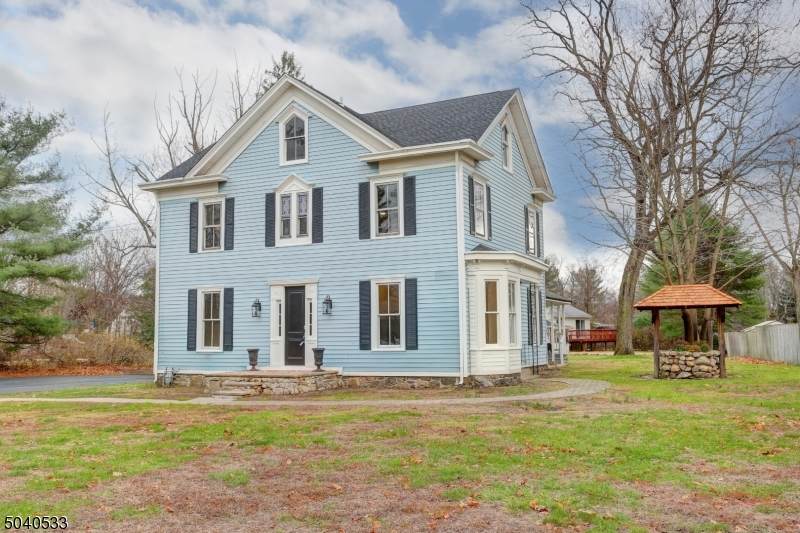 1035 Littleton Rd - Photo 1
