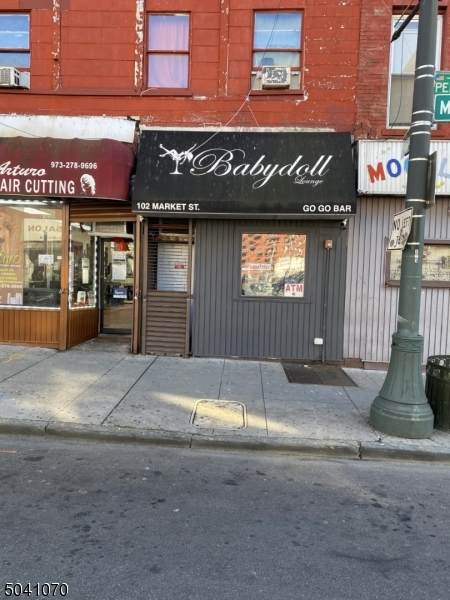 102 Market St - Photo 1