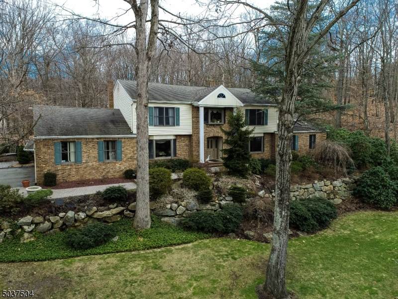 42 Saw Mill Rd - Photo 1