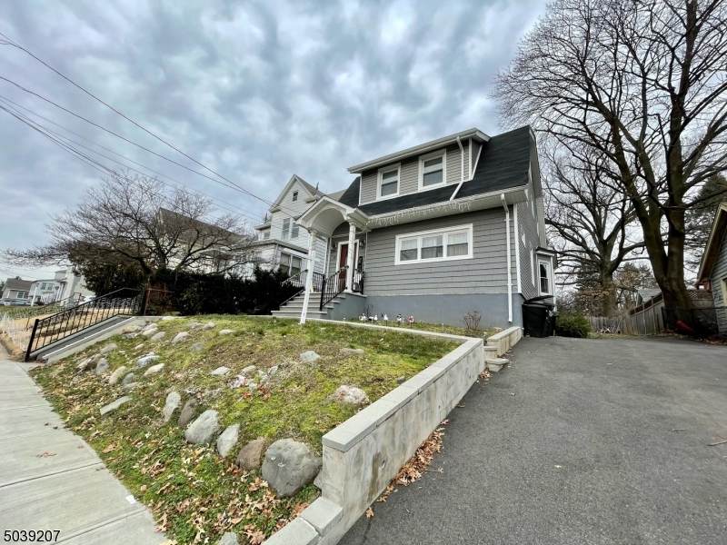 23 Walnut Ter - Photo 1