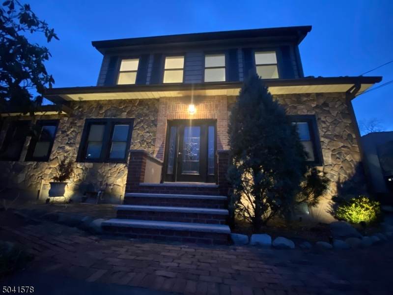 328 Orange Rd - Photo 1