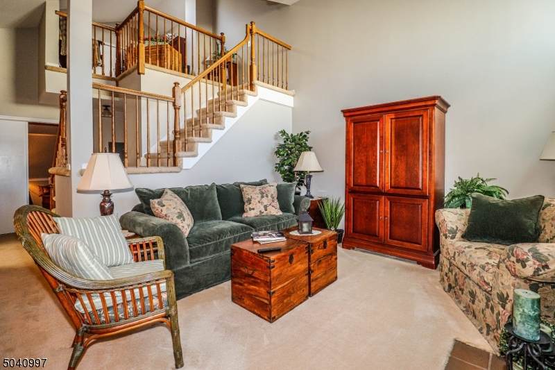 60 Academy Ct - Photo 1