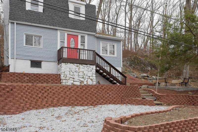 8 Cranberry Ledge Rd - Photo 1