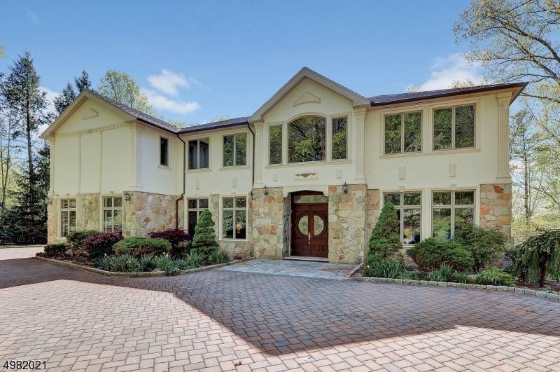 14 Dogwood Dr - Photo 1