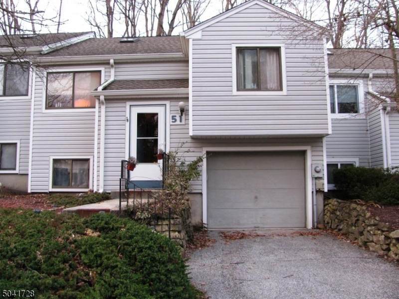 51 Fox Tail Ln - Photo 1