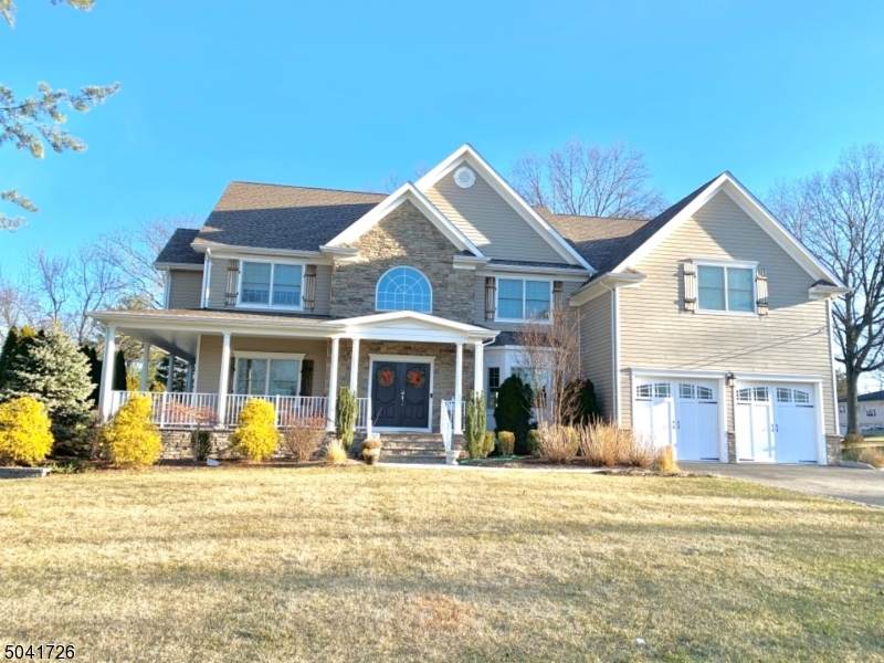18 Grove St - Photo 1