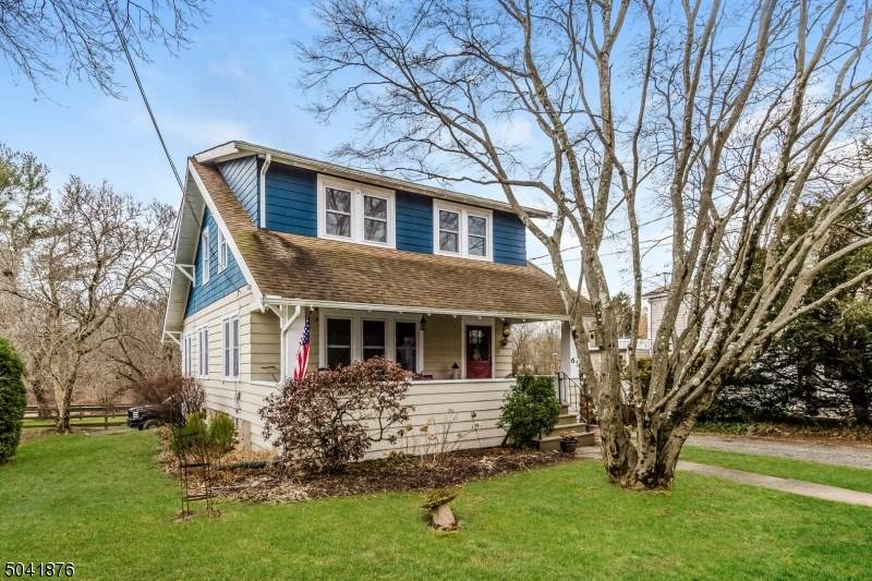 65 Brunswick Ave - Photo 1