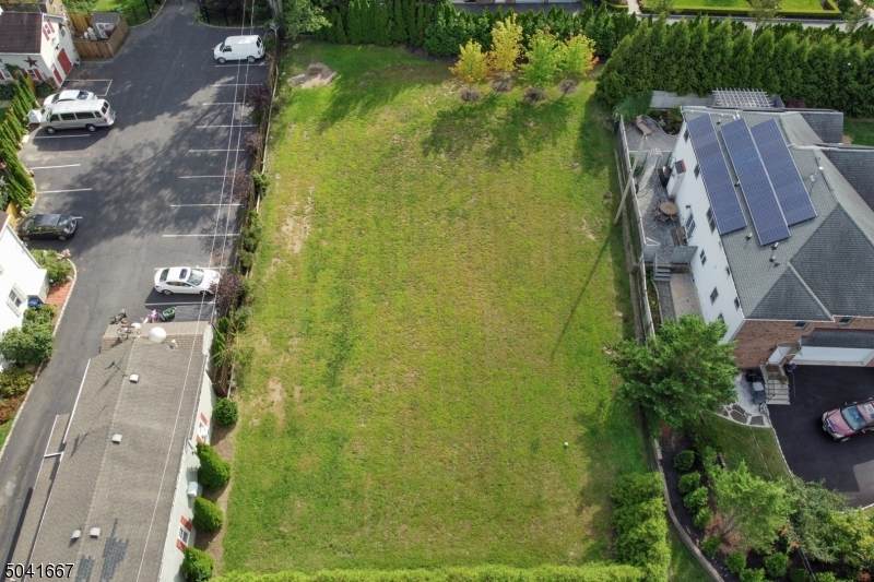 157 Mount Pleasant Ave - Photo 1