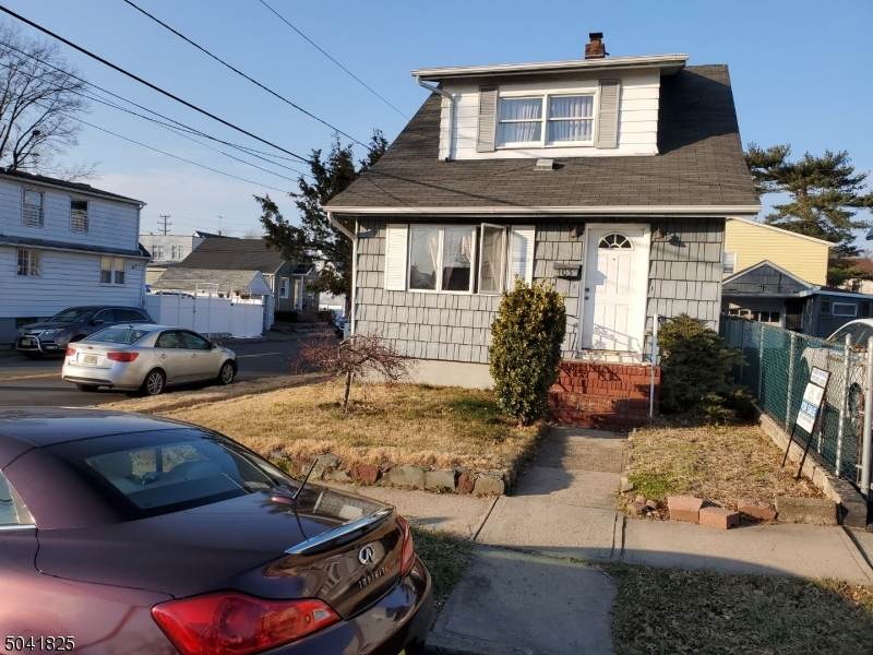 103 Dundee Ave - Photo 1