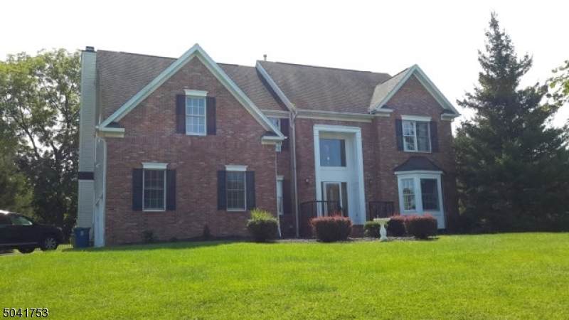 20 Southgate Dr - Photo 1