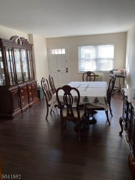 725 Joralemon St - Photo 1