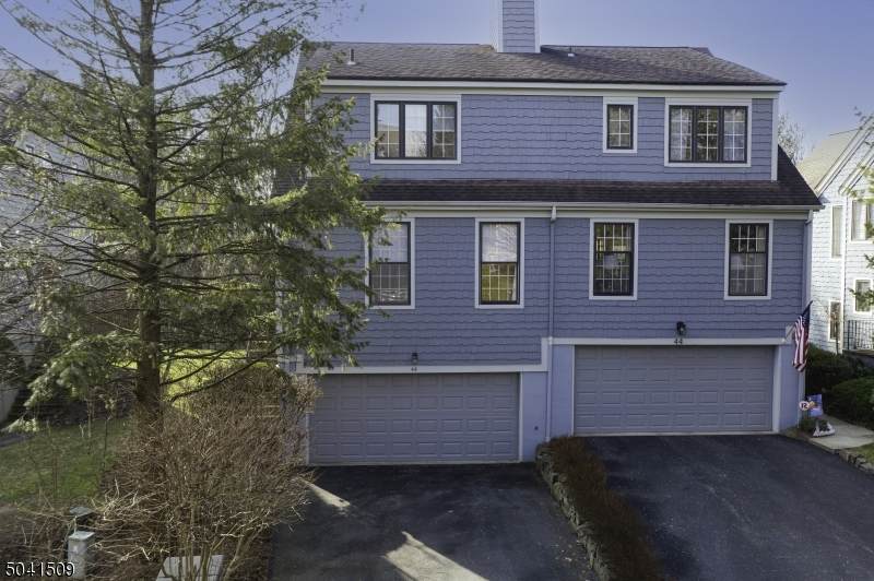 48 Tanager Ct - Photo 1