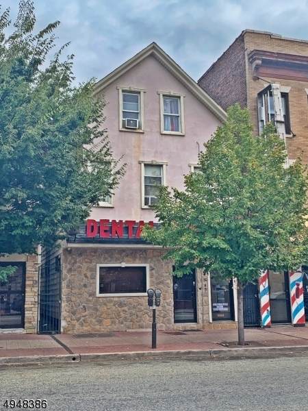 643 Elizabeth Ave - Photo 1