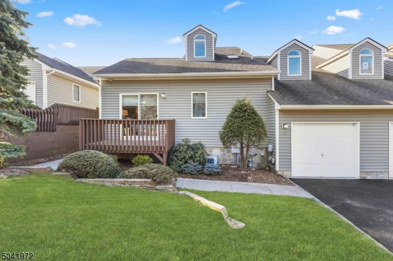 30 Bayowski Rd - Photo 1