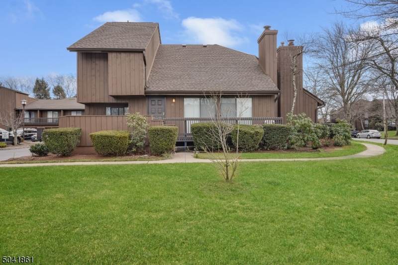 81 Kingsberry Dr - Photo 1
