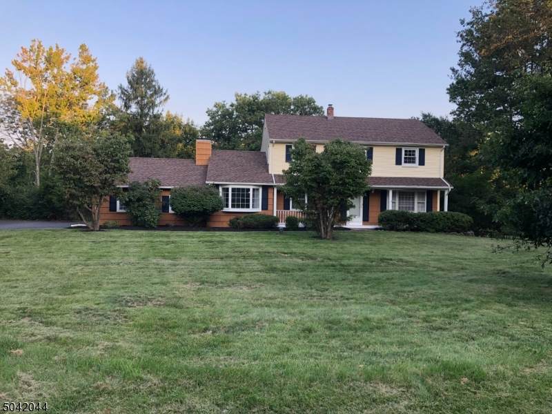 15 Heather Ln - Photo 1