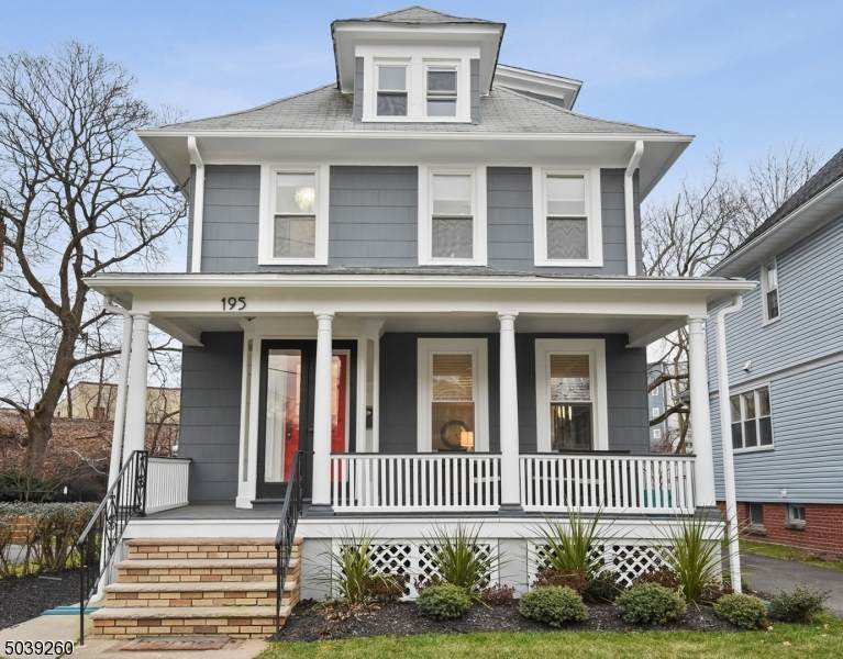 195 Thomas St - Photo 1