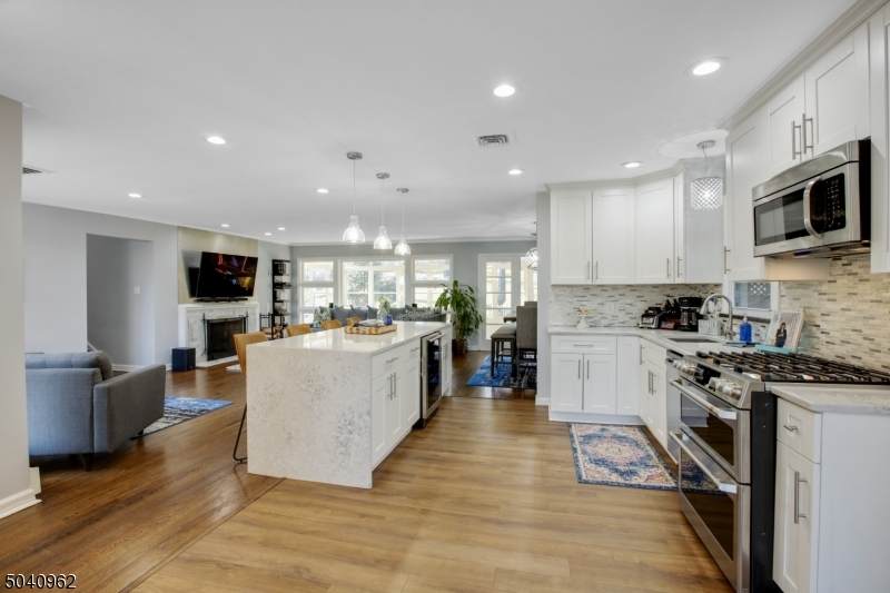 25 Gregory Ave - Photo 1