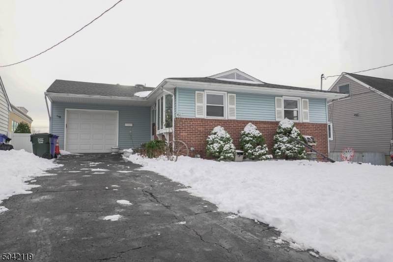 13 Concord Rd - Photo 1