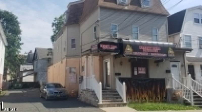 54 Orchard St - Photo 1