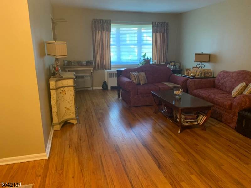 39 Sandra Circle - Photo 1