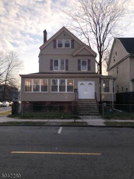 158 S Clinton St - Photo 1
