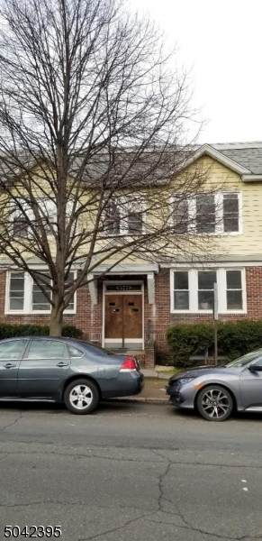 523 Beardsley Ave - Photo 1