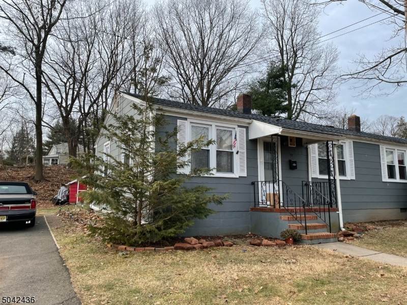 57 Stuyvesant Ct - Photo 1