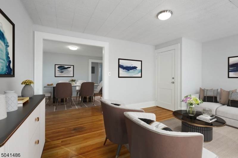 23 Meeker Pl, Unit 2 - Photo 1