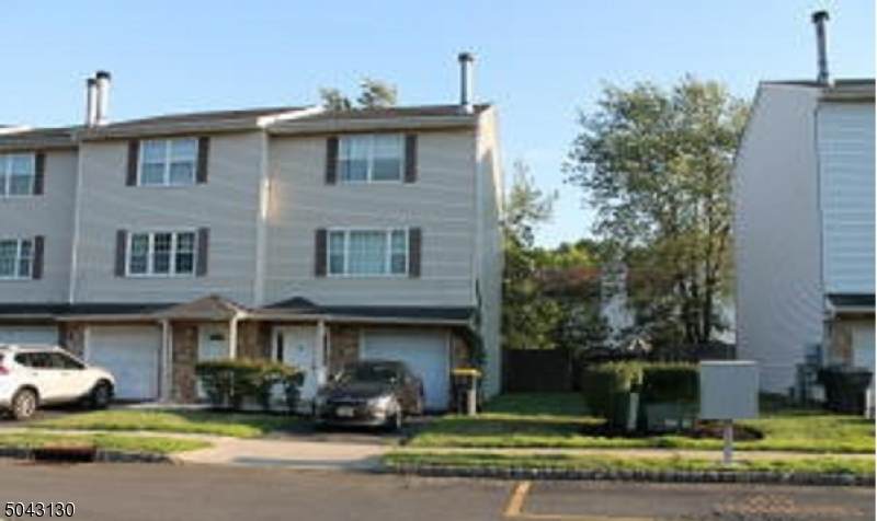 13 Dutch Ln - Photo 1
