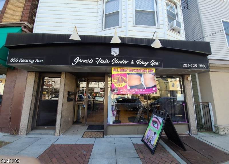 856 Kearny Ave - Photo 1